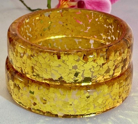 LG166 gold confetti lucite bangles